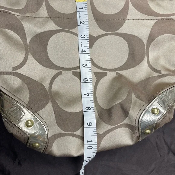 Brand New, Never Used Coach Carly Gold & Jacquard Signature “C” Hobo Bag - Picture 12 of 13